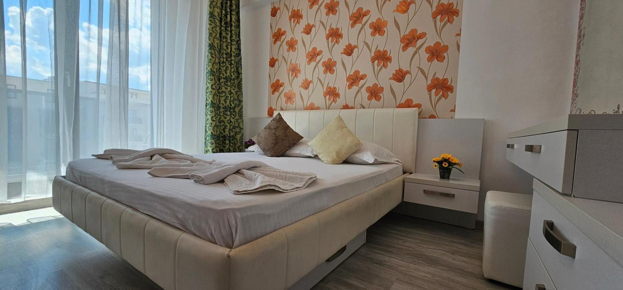 Luxury Aparthotel Promenada In Building Stefan Prima Linie La Mare Năvodari Exterior foto